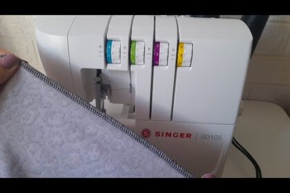 Máquina de Costura Singer S0105 Overloque